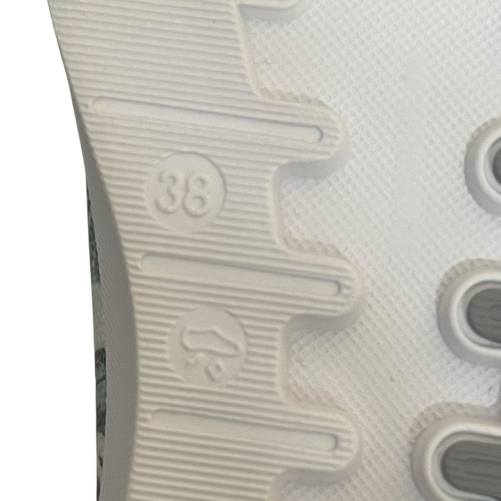 Rieker White and Green Leaf Pattern Sneakers size 38(7-7.5 USA) - Picture 11 of 16